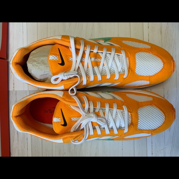 ❗️SOLD❗️Nike Air Ghost Racer Sneaker - Picture 4 of 8